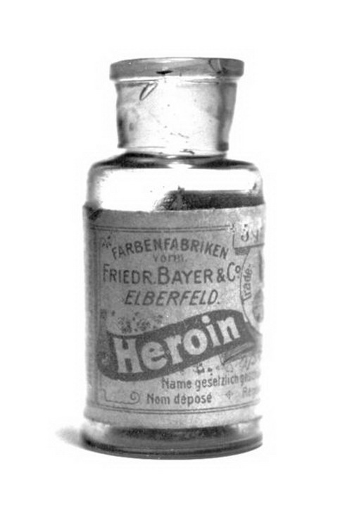 Heroine Advertisement