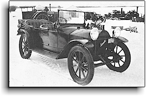 1914 Hupmobile